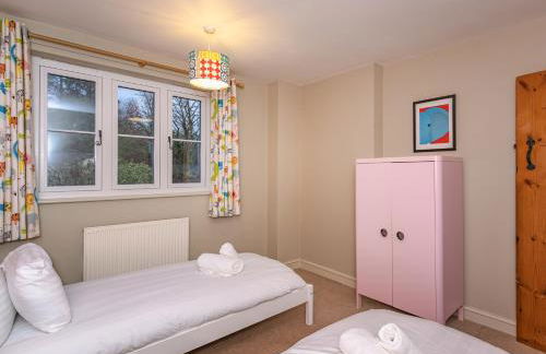 Dulcote Gem 3 Bed 3 Bath Parking & Cathedral Views - Photo 22