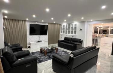 Vancouver Place - Photo 3