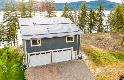 Built 2016 Pristine Lake House for Boating, Remote Work, Hiking and Relaxing - Foto 28