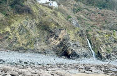North Devon seaside cottage with log burner - Foto 9