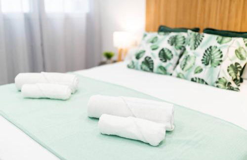 Descubre Granada Piso en el Centro de la Ciudad - Foto 1