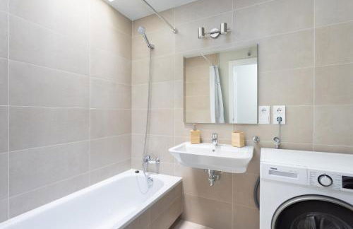 OkStay - Apto de lujo con piscina, a 300m del mar - Foto 21