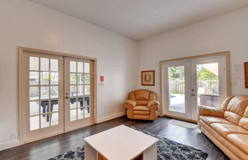 5 BR Mansion with Pool and non-heated Jacuzzi Games in Boynton Beach - Photo 34