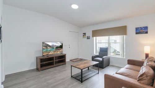 Huge Screened Patio That Overlooks Lake Buck, Near Famous Attractions!! - Foto 4