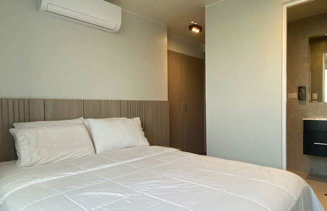 w Modern 2BR w Jacuzzi in Miraflores - Photo 10