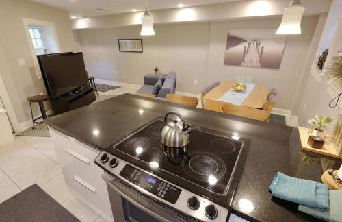 Explorers Paradise Walk to Capitol - Photo 5