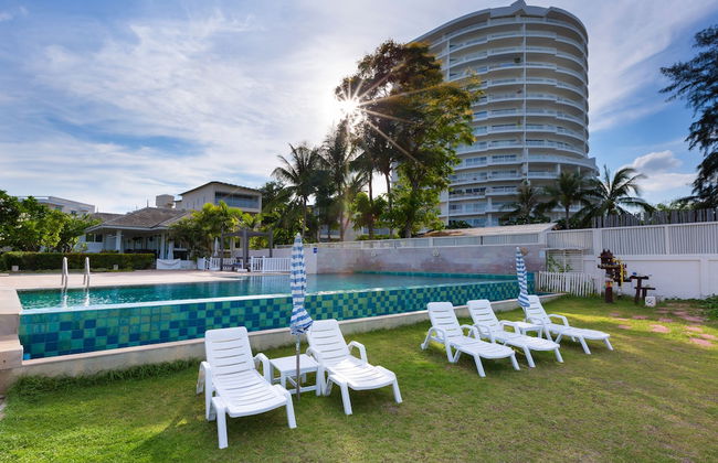 Baan Poolom Beachfront Condominium - Foto 68