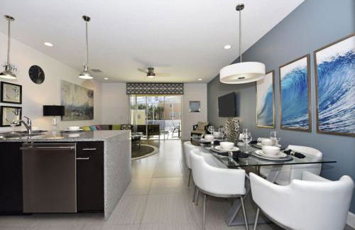 Beautiful 3-Bed Villa 10 Minutes From Disney - Serenity Resort townhouse - Foto 6