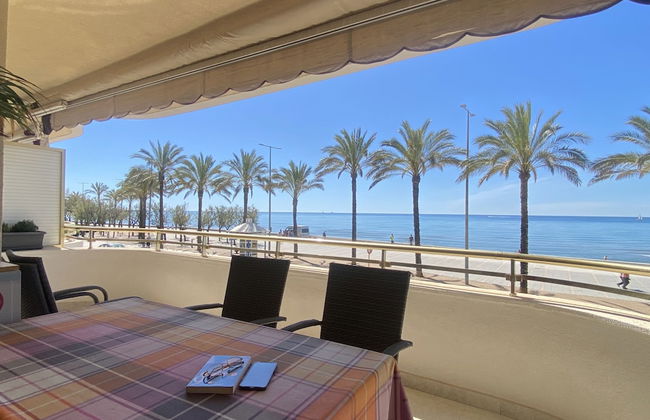 R151 - Apart Beachfront - Foto 1