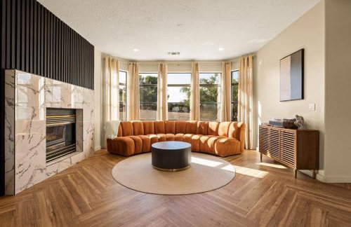 Luxury 5BR Cottonwood Retreat with Pool and Panoramic Views - Foto 40