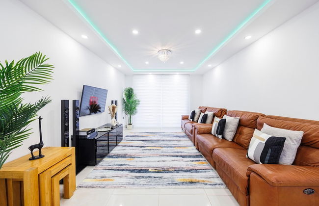 Luxurious - Pool Table - Games Room - Free Parking - Photo 51