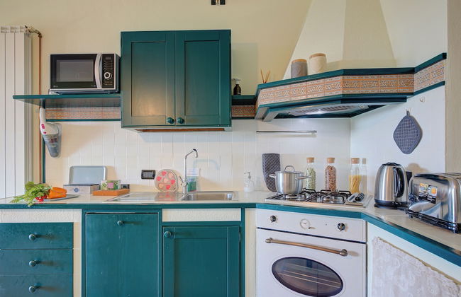 Amirovista-garden, Lake View, Shared Pool - Foto 9