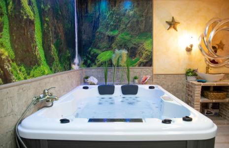 APARTAMENTO ESTRELLA SAUNA SPa JACUZZI - Photo 9