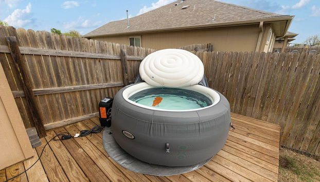 Hot Tub Foosball Fenced Yard Parking - Foto 2, Habitación