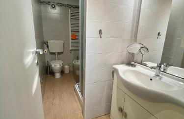 Dima's Home Apartment Navigli Milan Center - Foto 18