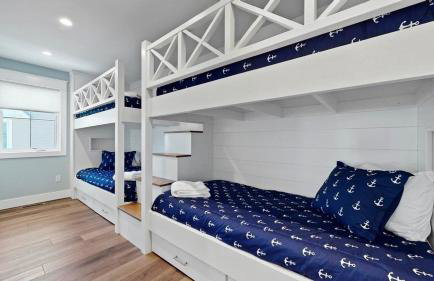 Lux Beach Home Lake Views Firepit - Foto 36