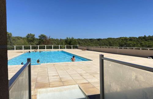 Appartement 2 pièces avec terrasse et parking à Roquebrune-sur-Argens - Foto 5