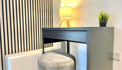 Yastayzzz at Studio 3 Bransford Road - Foto 5