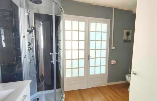 Number 22 - Le Dorat - Apartment 4 with garden & free parking - Foto 9