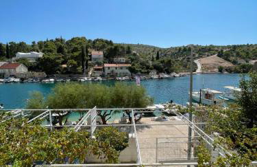 Seaside Apartments Antičević - Photo 32