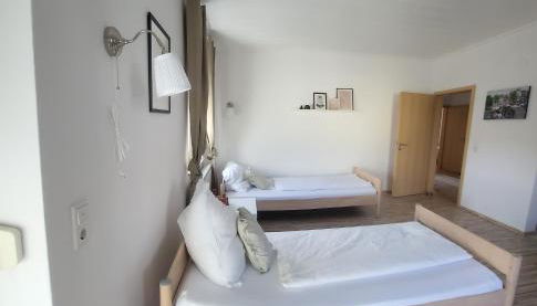 80qm mit Balkon 3 getrennte Räume - Foto 5