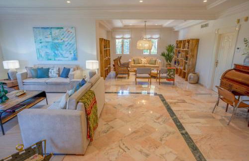 Villa de Lujo para familias y empresas - Photo 8