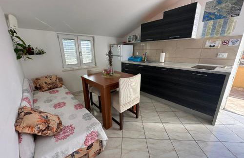 Apartments Brkić, Lozovac Krka NP with Pool - Foto 11