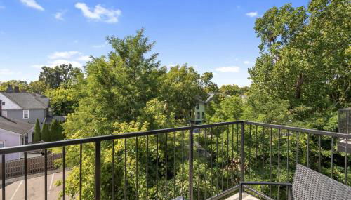 NEW 1BR Luxury Condo Private Balcony 303 - Foto 3