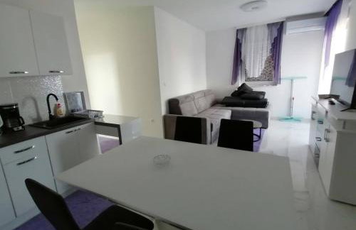 Vila Slavica - Foto 13