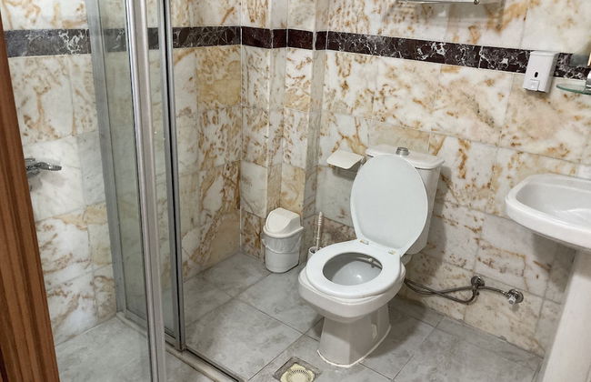 Popular 1 bed Apart Home in Central Side With Many on Site Amenities Facilities - Foto 8