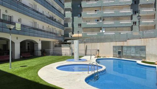 Apartamento con piscina muy cerca de la playa - Foto 3