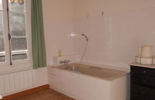 Maison avec jardin et accès direct plage à Le Palais - FR-1-418-20 - Foto 18