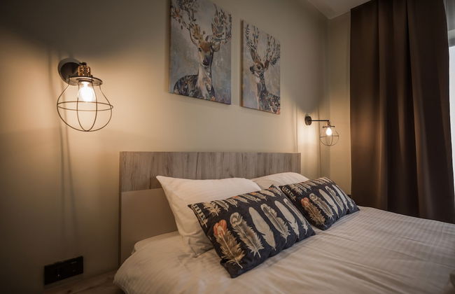 Sky Cabin Apartments - Photo 6