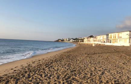 La Cala Beach Home - beachfront few steps away from sandy beach - Photo 65