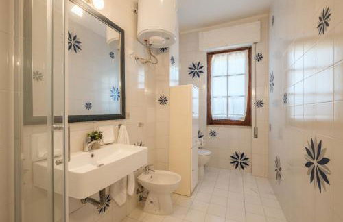 Big Beach Villa S Andrea- Privat Parking-Netflix-Self Ck -450m From the beach - Foto 20