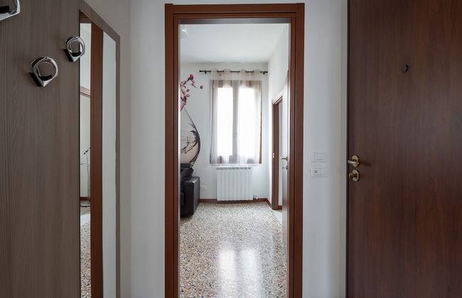 San Polo Canal View Apartments - Photo 69