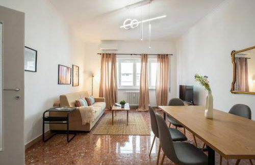 Ampio appartamento familiare Metro A a 50m - Foto 16