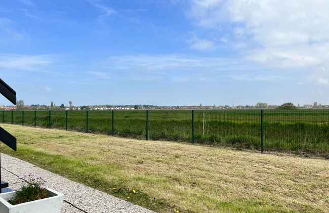 Giuliott with parking and shared pool - Photo 29