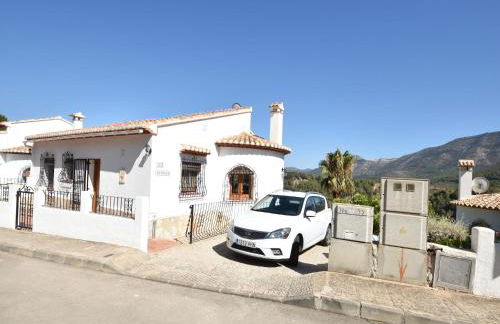 Mediterranean Escape with Garden - Foto 14