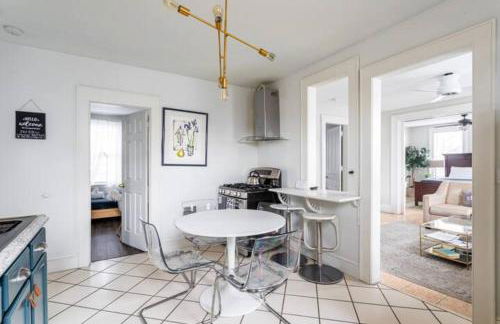 Revamped 3BR Apt with Easy Check-In Family-Friendly - Foto 55