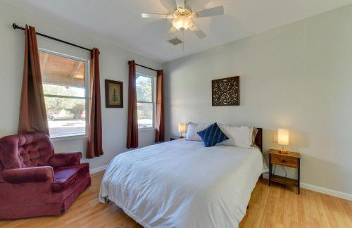 Eloy Vacation Rental with Community Pool and Courtyard - Foto 12