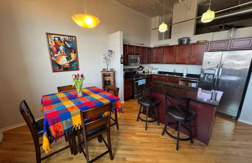 World Cup Luxury Loft -Steps to Fan Fest - Heart of KC Crossroads - 30 Night Min - Foto 35