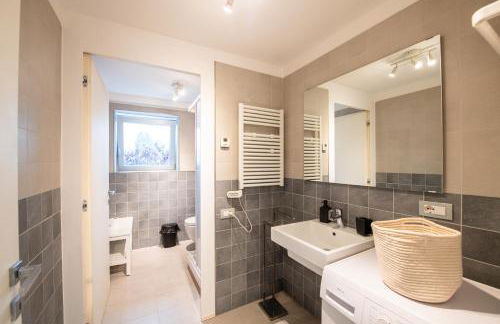 Loft Smart Parma l Wi-Fi Fibra, Indipendente, Perfetto per Business e Coppie - Photo 25