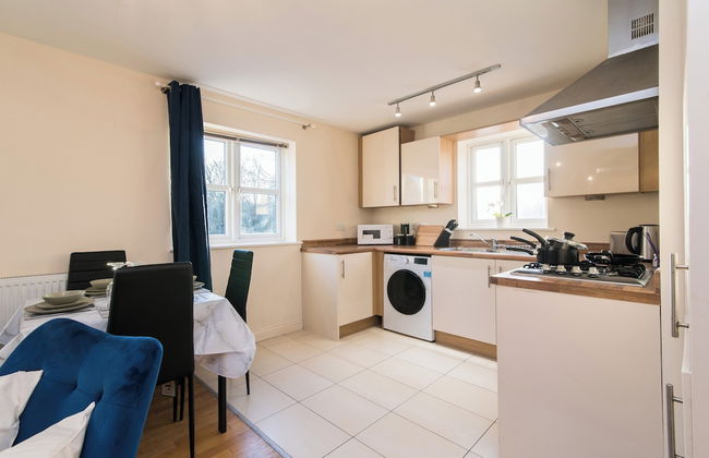 Apt - Sleeps 6 - Pets Ok - Parking - Photo 5