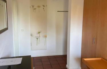 Twenge Retreat - Haus Nähe Stadt und Flughafen mit Garten, 3 Zimmer, TV, Küche, Bad und Netflix - Foto 6