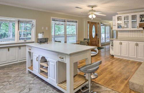 McDonough Getaway with Private Lake on 24 Acres - Foto 11