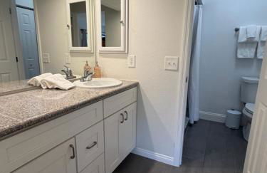 La Cita Country Club 2BR Condo - Foto 19