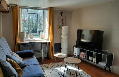 Dans moulin au bord de l'eau, Appartement chaleureux - Photo 2