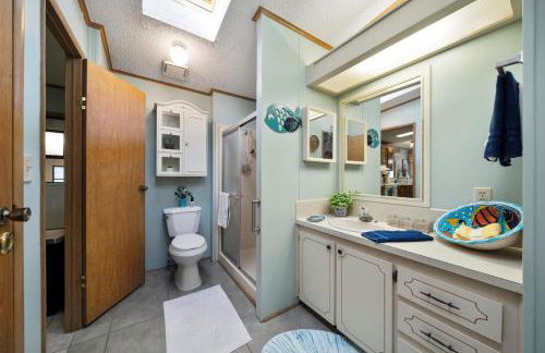 Lake Canal Accessible Family Home - Foto 37