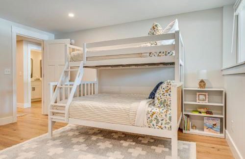 Dock and Game Room New Waterfront Home in Lyman! - Foto 31